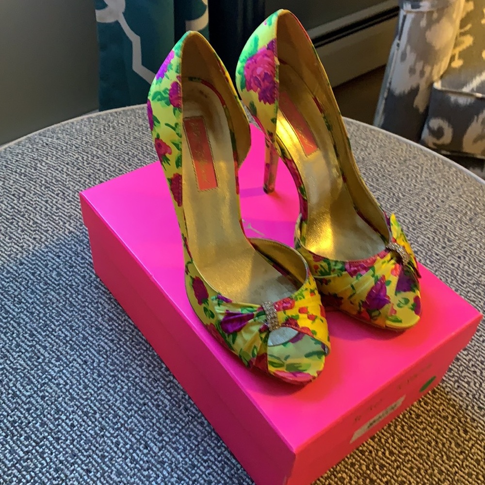 Betsey Johnson Yellow Heels with pink & purple roses!